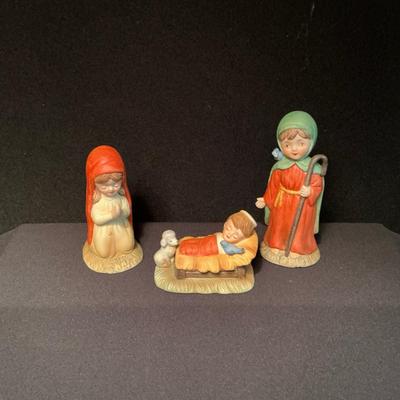 Lifton Nativity Figurines