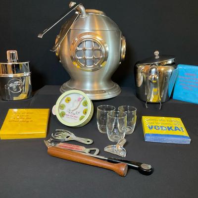 Diving Helmet Ice Bucket And Bar Accessories 