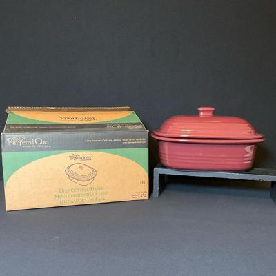 Pampered Chef Deep Covered Baker