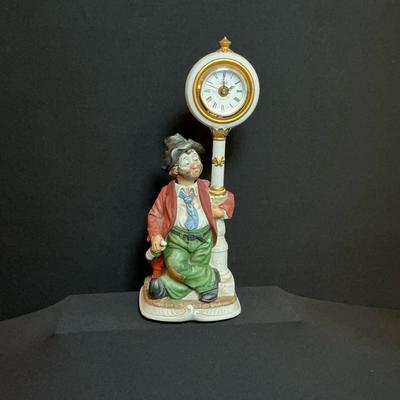 Melody In Motion Clock Post Willie Whistling Hobo