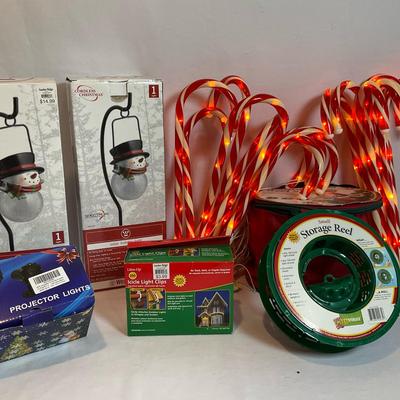 Outdoor Holiday Supplies