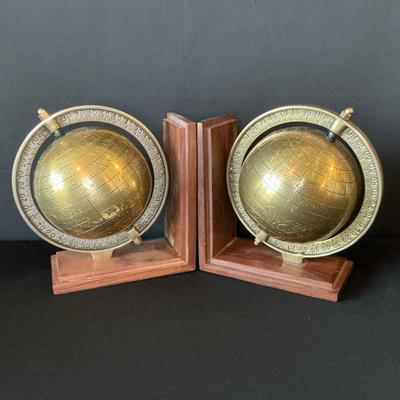 Old World Rotating Globe Bookends