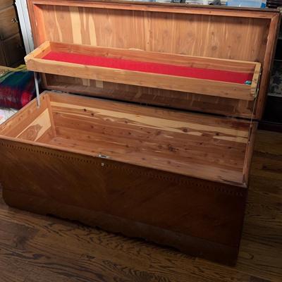 Cedar Blanket Chest 