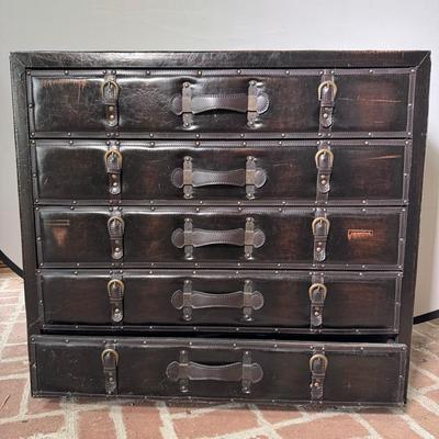Adventures Trunk Storage 