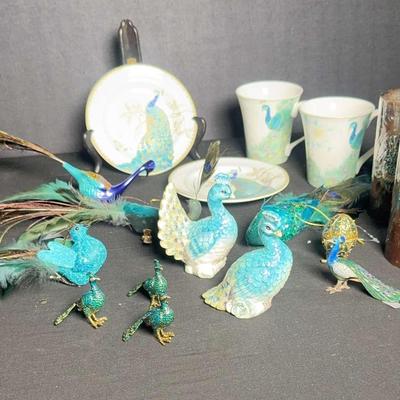 Decor - Peacocks