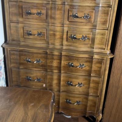 Thomasville Tallboy Dresser