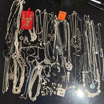 Costume Jewelry – Silver Toned 