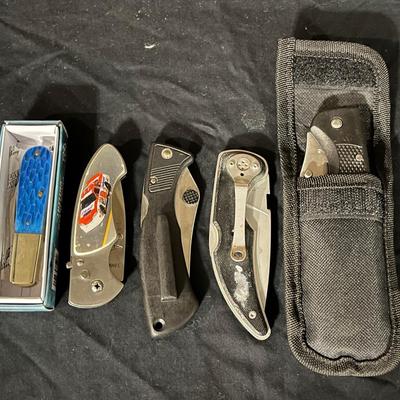 6 Pocket Knives