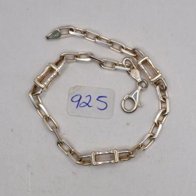 Natural Stone Jewelry from Different Countries