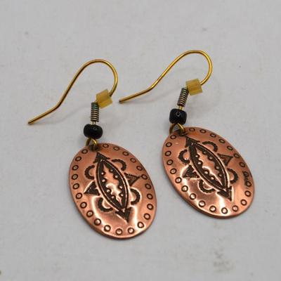 Natural Stone Jewelry from Different Countries