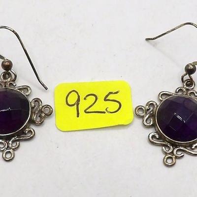 Natural Stone Jewelry from Different Countries