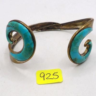Natural Stone Jewelry from Different Countries