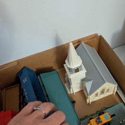 Sale Photo Thumbnail #152
