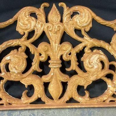 34: Vintage Scrolled Iron Decor / Iron Accent
