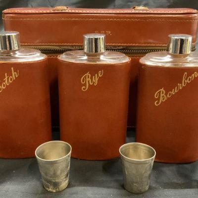 21: Set8 Monogrammed Vntg Leather Travel Bar Germany
