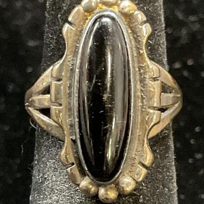 Vintage Sterling Silver Black Onyx Ring
