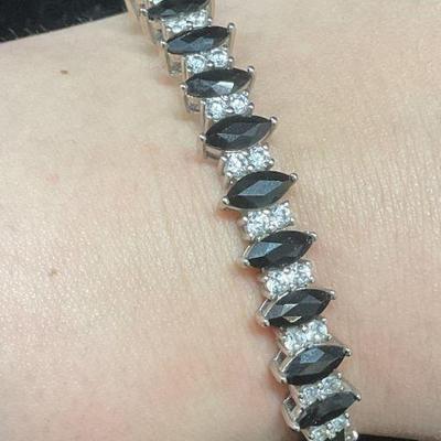 181: Sterling Silver Black & Clear Crystal Bracelet
