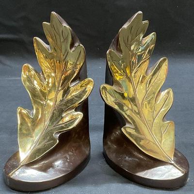 162: Vintage PMC Cast Brass Oak Leaf Bookends
