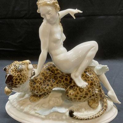11: Vtg HUTSCHENREUTHER Woman & Leopard Figural German
