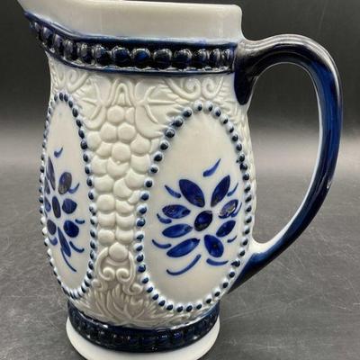 171: PORCELANA M. SIAO MG Hand Painted Pitcher, Bz
