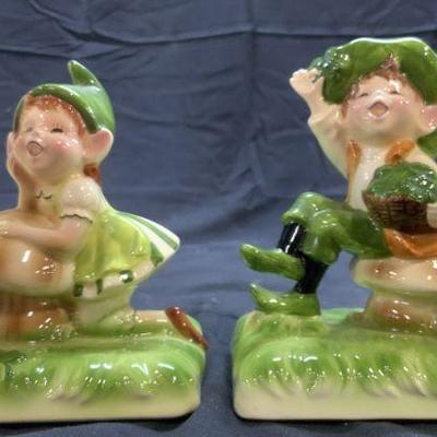 133: GORHAM Pixie Gnome & Leprechaun Porc Bookends
