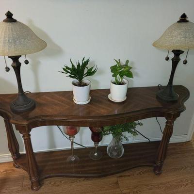 Wall table