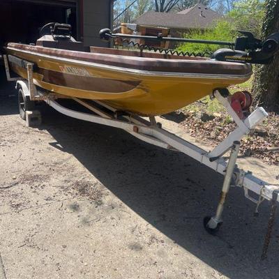 Vintage Ranger Boat, Garage Kept