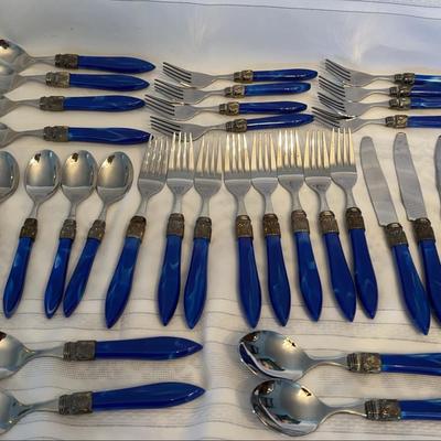40 Piece Marbled Blue Cutlery 