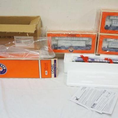 1262	LIONEL TRAIN CONRAIL 2005 COLLECTOR TRAIN SET, 2-11548, APPROXIMATELY 25 IN X 8 IN X 16 IN

