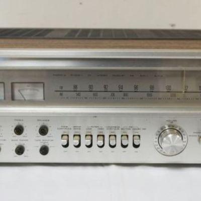 1238	FISHER STEREO RECEIVER MODEL RS-1080, UNTESTED AND SOLD AS IS FOR PARTS OR RESTORATION, APPROXIMATELY 24 IN X 18 IN X 8 IN H, VERY...