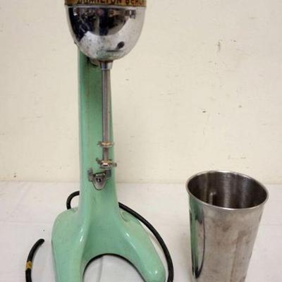 1162	HAMILTON BEACH VINTAGE MILK SHAKE MIXER, APPROXIMATELY 19 IN H
