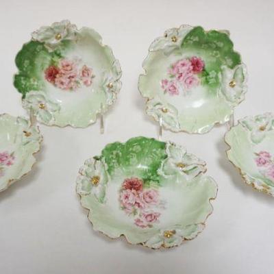 1032	RS PRUSSIA BERRY BOWLS, APPROXIMATELY 5-5 1/2 IN
