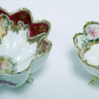 1060	2 HAND PAINTED NIPPON FOOTED BOWLS W/SCALLOP EDGES, LARGEST APPROXIMATELY 7 IN X 4 IN HIGH
