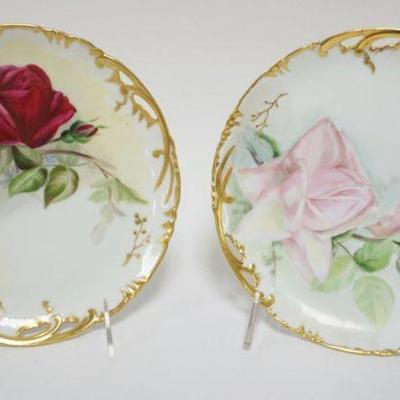 1041	2 ARTIST SIGNED GFH OVER GDM FRANCE PLATES, HAND PAINTED W/IMAGES OF ROSES & GILT EDGE TRIM, APPROXIMATELY 8 1/4 IN
