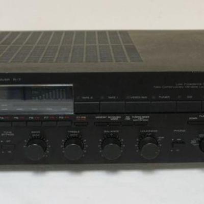 1242	YAMAHA STEREO RECEIVER MODEL R7 NATURAL SOUND, SOLD AS IS FOR PARTS OR RESTORATION, APPROXIMATELY 17 IN  11 IN X 5 IN H
