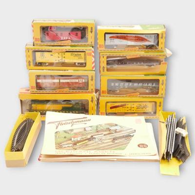 Lot of Fleischmann HO Scale Model Trains & Tracks