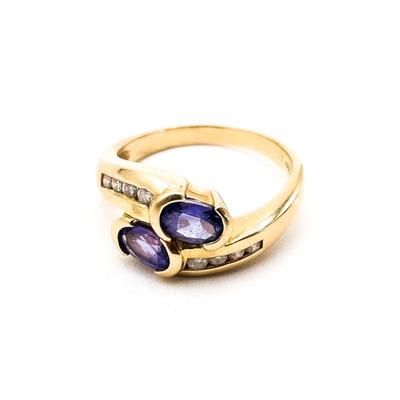 14K Gold Ring with Tanzanite and Diamond Accents Size 6.5
