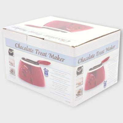 Chocolate Treat Maker w/ Accessories, NOS
