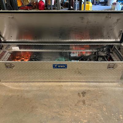 UWS Truck Tool Box