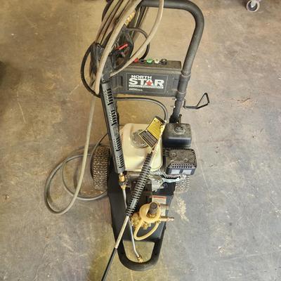 North Star Pressure Washer 