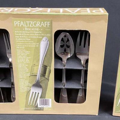Pfaltzgraff 20 piece stainless steel flatware set unopened
