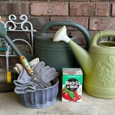 Outdoor garden supplies and accessories