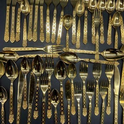 50 LIFETIME CUTLERY Gold Tone Stainless Silverware
