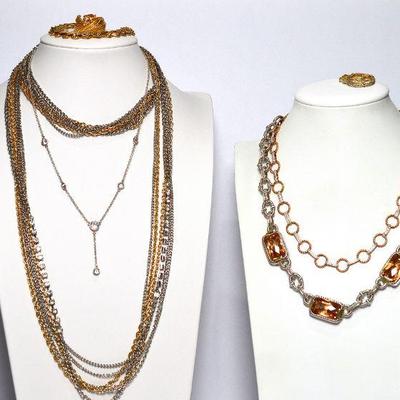 Selection of Goldtone & Silvertone Jewelry
