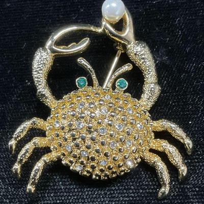 Gold Tn Crystal Faux Pearl Crab Brooch

