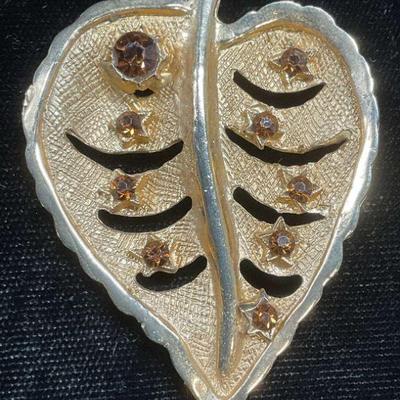 Vintage Gold Tone Crystal Leaf Brooch
