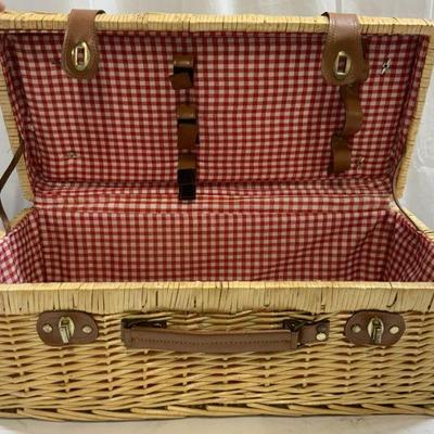 Vintage Woven Wicker Picnic Basket Case
