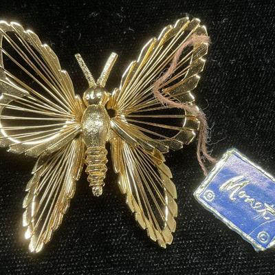 1972 Monet Gold Tone Butterfly Brooch NWT
