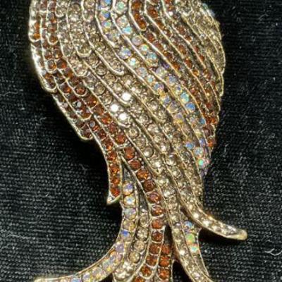 XL Gold Tone Crystal Bird Brooch, 4.5 In Long
