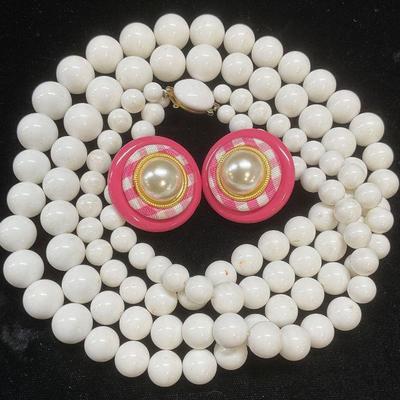 Lot2 Jewelry, Richelieu White Beaded Necklace &More
